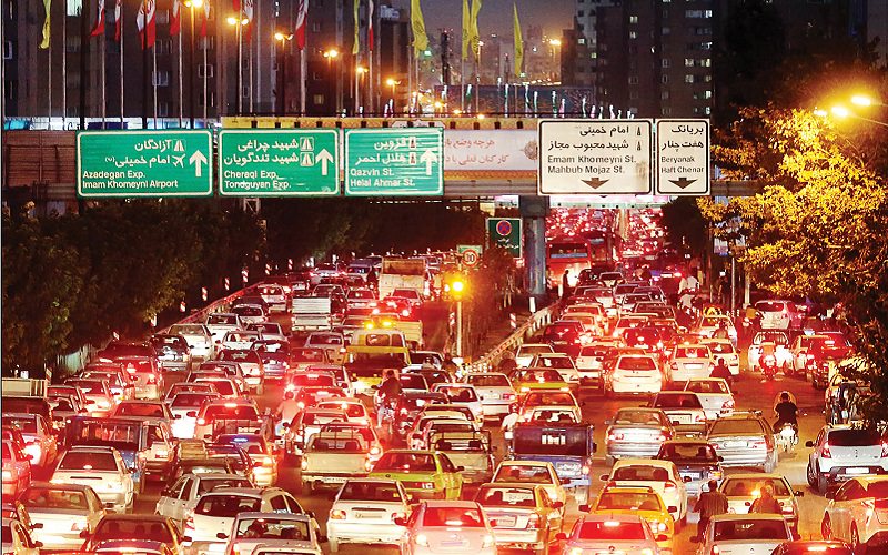 چطور خیابان‌های دوشنبه‌شب پارکینگ شد؟