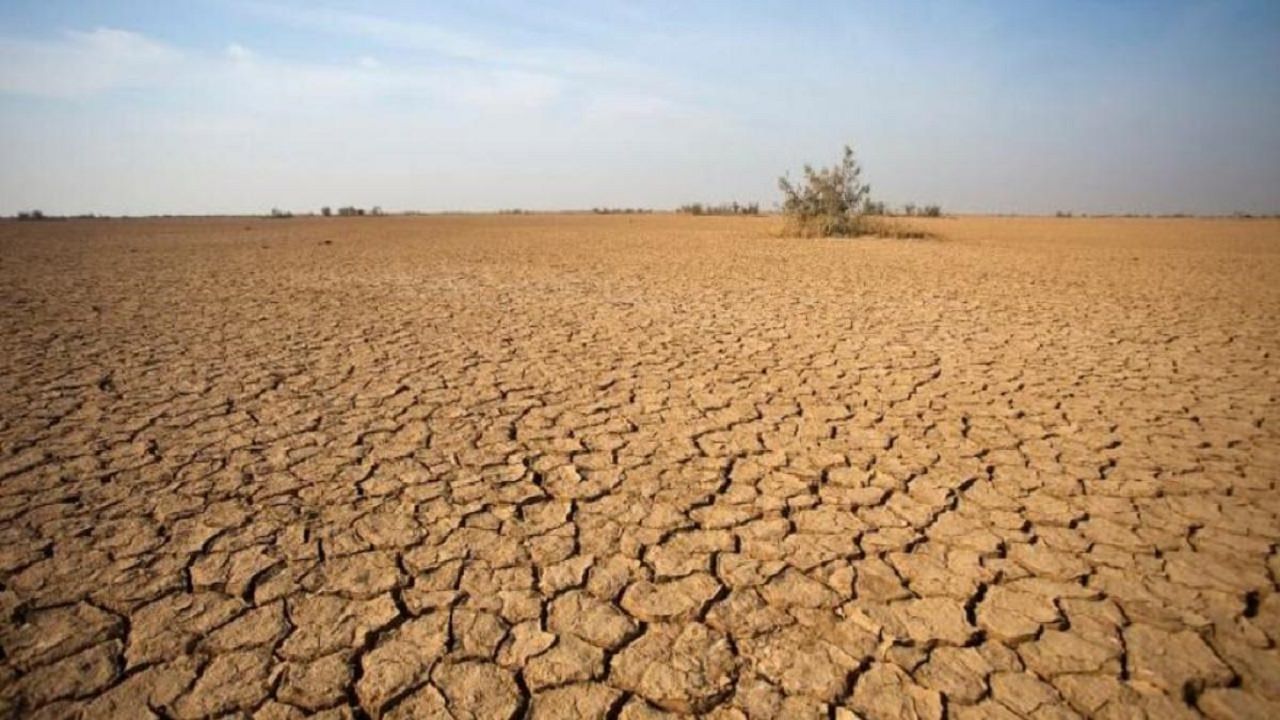 ایران در آستانه روبه رو شدن با خشکسالی است