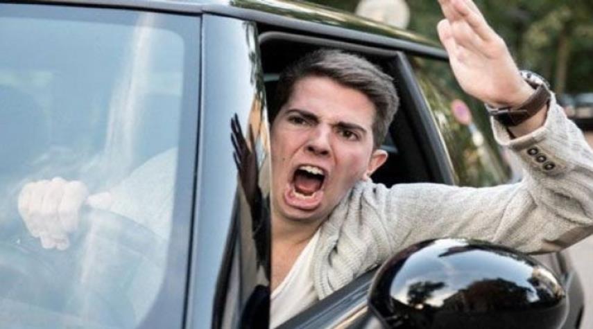 تأثیر پرخاشگری و خشم راننده بر تصادفات رانندگی
