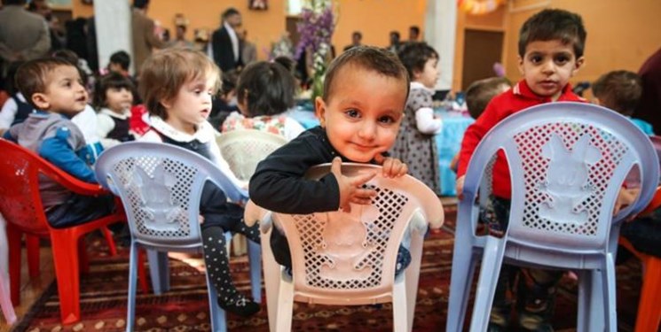 ۱۵ پاسخ مهم درباره فرزندخواندگی در ایران