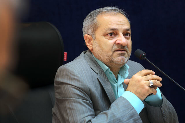 مدارس تا پایان آبان بازگشایی می‌شوند